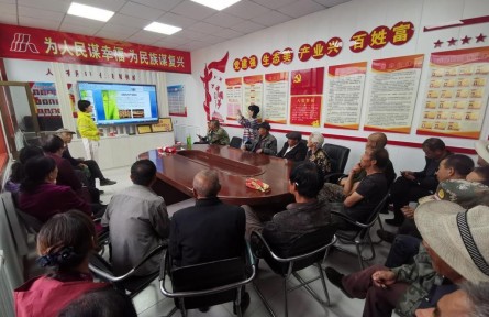 山西晉中和順縣：將農(nóng)業(yè)科技送到田間地頭