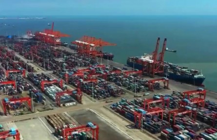 中國(guó)經(jīng)濟(jì)實(shí)現(xiàn)歷史新跨越