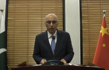 中巴北斗導(dǎo)航及精準(zhǔn)農(nóng)業(yè)技術(shù)國際交流會暨新疆兵團智慧農(nóng)業(yè)無人農(nóng)場發(fā)展論壇