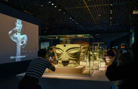 長(zhǎng)江國(guó)家文化公園 national parks with Yangtze River culture as their theme