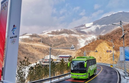 -38℃環(huán)境下也能啟動！“雙奧客車”如何打造