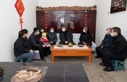 習近平談鄉(xiāng)村振興：使農(nóng)村的生活奔向現(xiàn)代化，越走越有奔頭