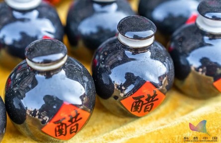 辟謠 | 醋吃多了并不會(huì)導(dǎo)致骨質(zhì)疏松，如何健康吃醋