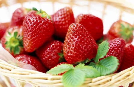 辟謠 | 多吃草莓會胖？個頭大是打了膨大劑？幫你解答