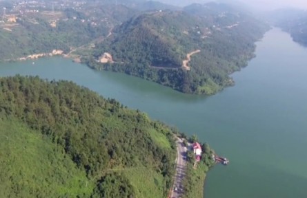 重慶忠縣：水潤庫心 春生萬物 打造庫區(qū)新風(fēng)景