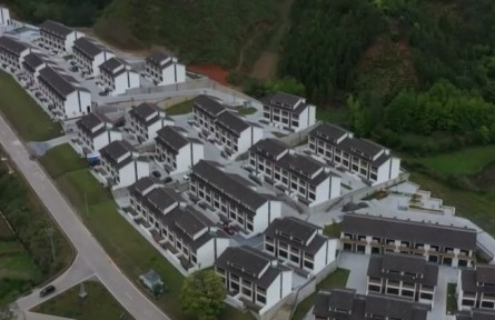 江西浮梁：依托產(chǎn)業(yè)項(xiàng)目 助力鄉(xiāng)村振興