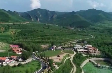 【沿著總書記的足跡】?jī)?nèi)蒙古：打造祖國(guó)北部邊疆亮麗風(fēng)景線