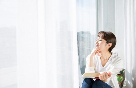 辟謠 | 隔著玻璃曬太陽能不能補(bǔ)鈣？