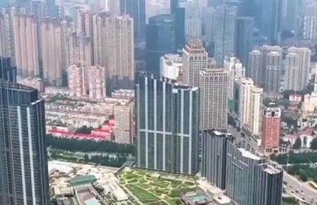 【穩(wěn)經(jīng)濟(jì) 促發(fā)展 強(qiáng)信心·權(quán)威訪談】以新作為實(shí)現(xiàn)遼寧全面振興新突破