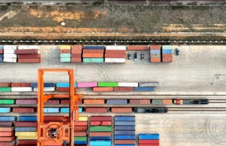 《央視財經(jīng)評論》“土特產(chǎn)”如何做好“洋生意”？