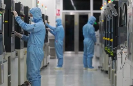 人社部：探索數(shù)字技術工程師認證 每年培訓8萬人