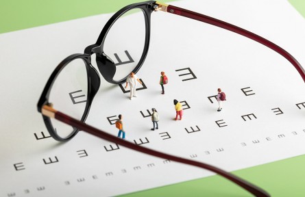 辟謠 | 近視能治愈？這種廣告不可信！