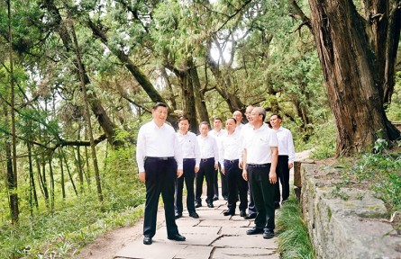 習近平：中國式現(xiàn)代化是強國建設、民族復興的康莊大道