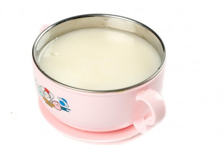 辟謠|米湯能代替母乳和配方粉？千萬(wàn)別信！