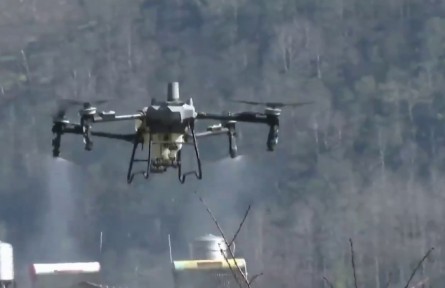 云南：無(wú)人機(jī)農(nóng)業(yè)應(yīng)用“小試牛刀” 助力農(nóng)業(yè)生產(chǎn)提質(zhì)增效