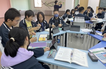 如何引導(dǎo)中小學(xué)生用好AI幫手