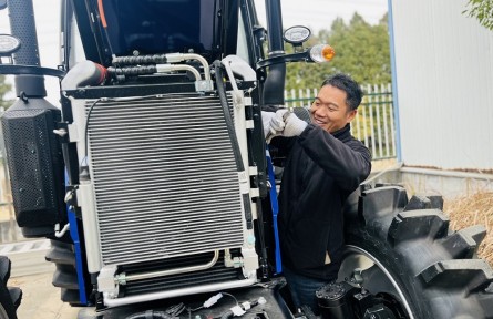 梁承威：理想奔走在田野間