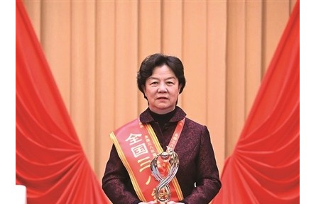 朱蓓薇：深耕“藍(lán)色農(nóng)業(yè)” 守護(hù)“舌尖安全”