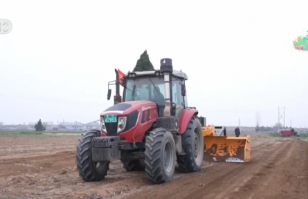 “新農(nóng)機(jī)+新技術(shù)”賦能春耕 農(nóng)業(yè)新質(zhì)生產(chǎn)力繪就鄉(xiāng)村振興新“豐”景