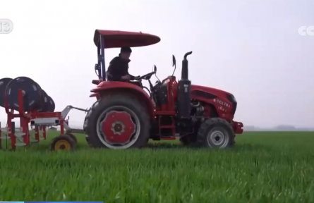 科技賦能耕出農(nóng)業(yè)“科技范” 穩(wěn)產(chǎn)夯基筑牢夏糧豐收“基本盤”